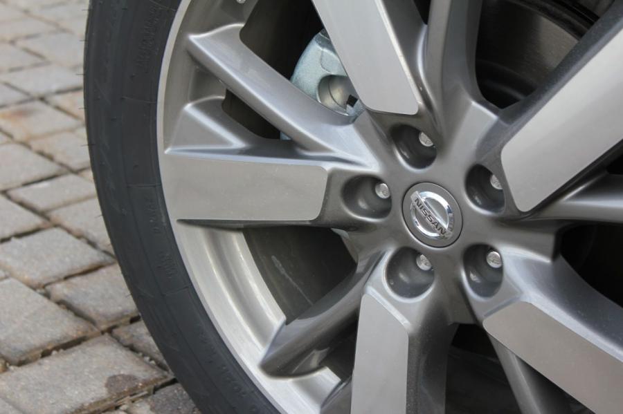  Nissan Pathfinder 2013 года  (фото 61 из 141)